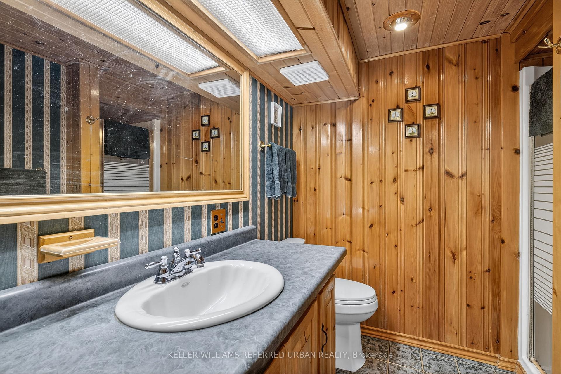 Photo 33 of 650 Hugel Avenue, Midland — HOMEH