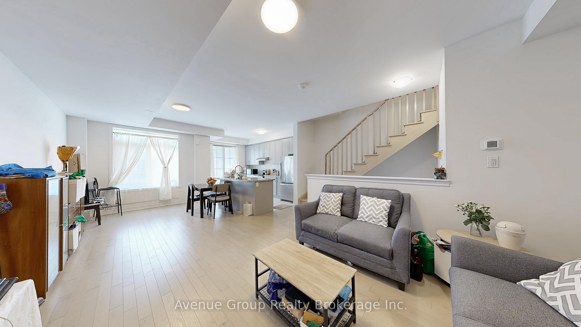 Photo 10 of 7 Gilbert Wright Avenue, Markham, Angus Glen — HOMEH