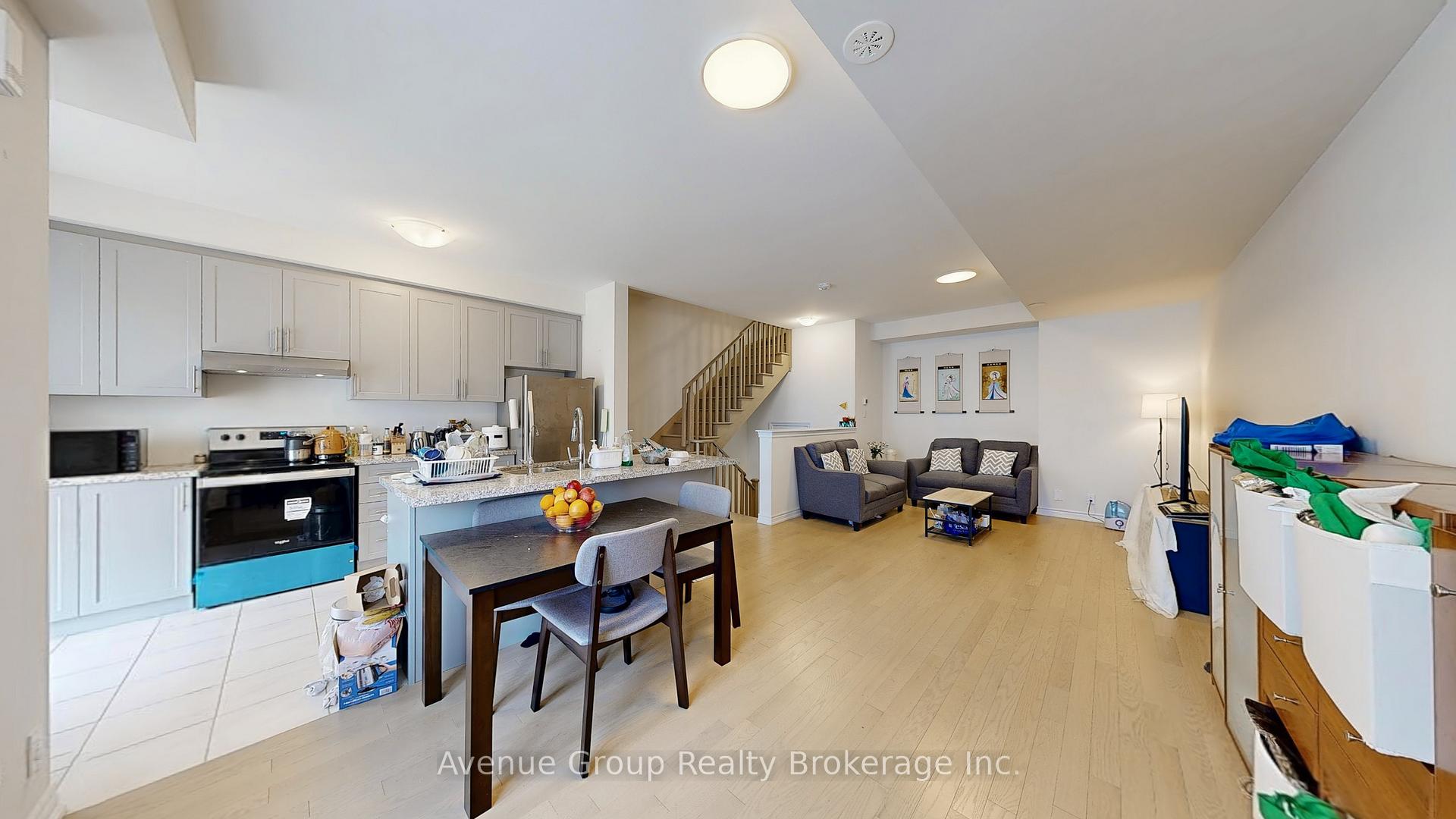 Photo 11 of 7 Gilbert Wright Avenue, Markham, Angus Glen — HOMEH