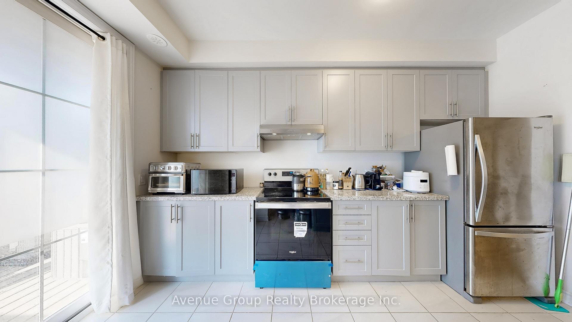 Photo 12 of 7 Gilbert Wright Avenue, Markham, Angus Glen — HOMEH