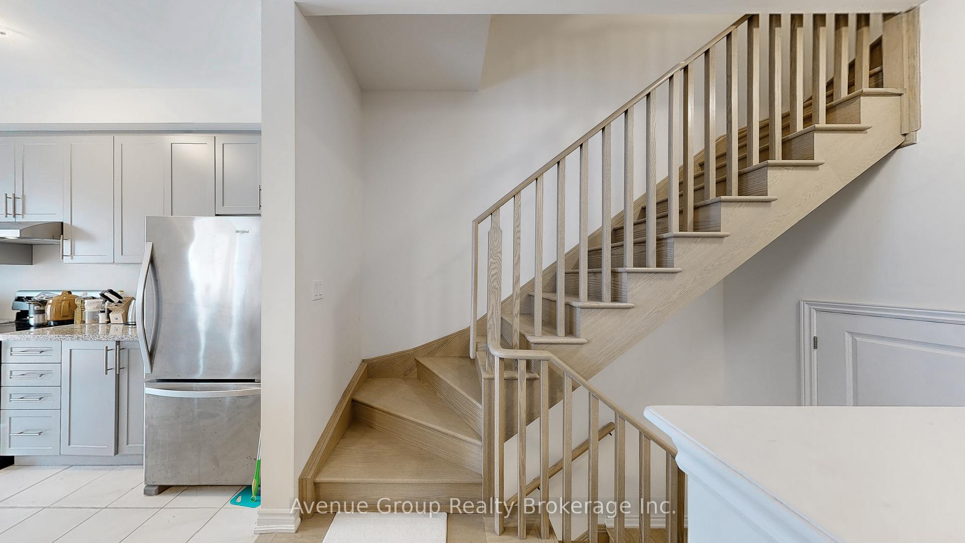 Photo 14 of 7 Gilbert Wright Avenue, Markham, Angus Glen — HOMEH