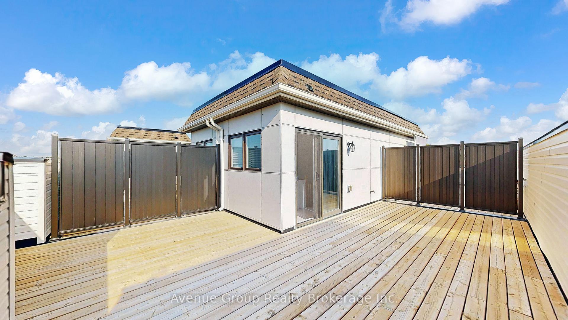 Photo 22 of 7 Gilbert Wright Avenue, Markham, Angus Glen — HOMEH