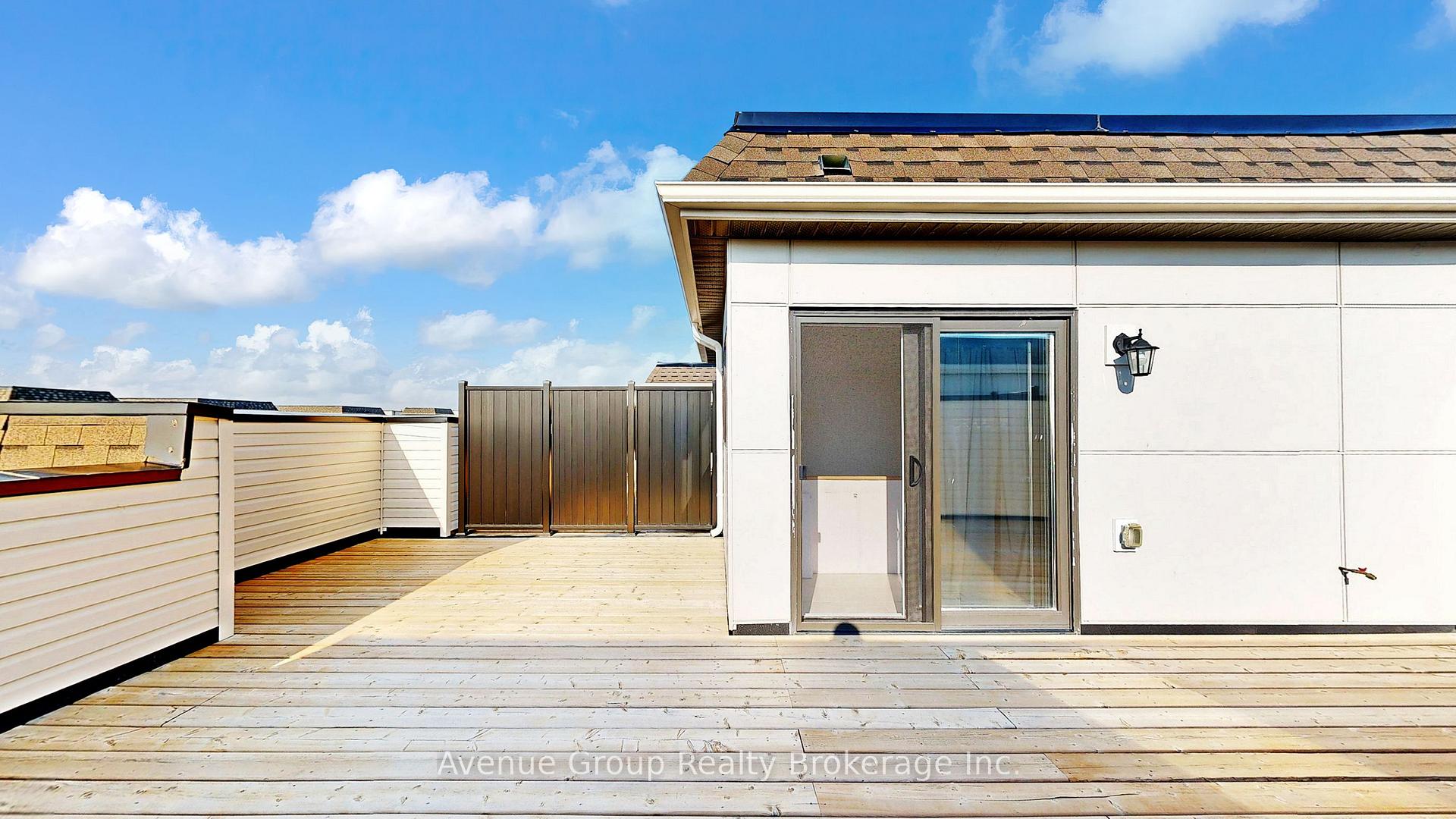 Photo 23 of 7 Gilbert Wright Avenue, Markham, Angus Glen — HOMEH