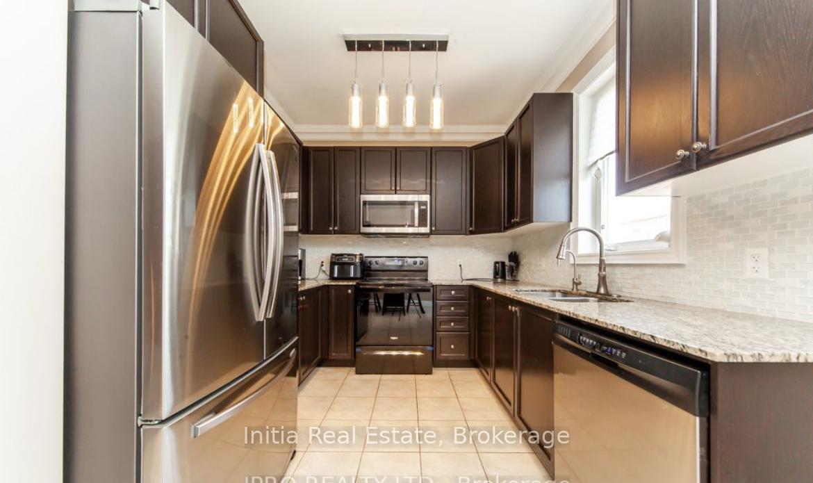 Photo 13 of 73-651 Farmstead Drive, Milton, Willmott — HOMEH