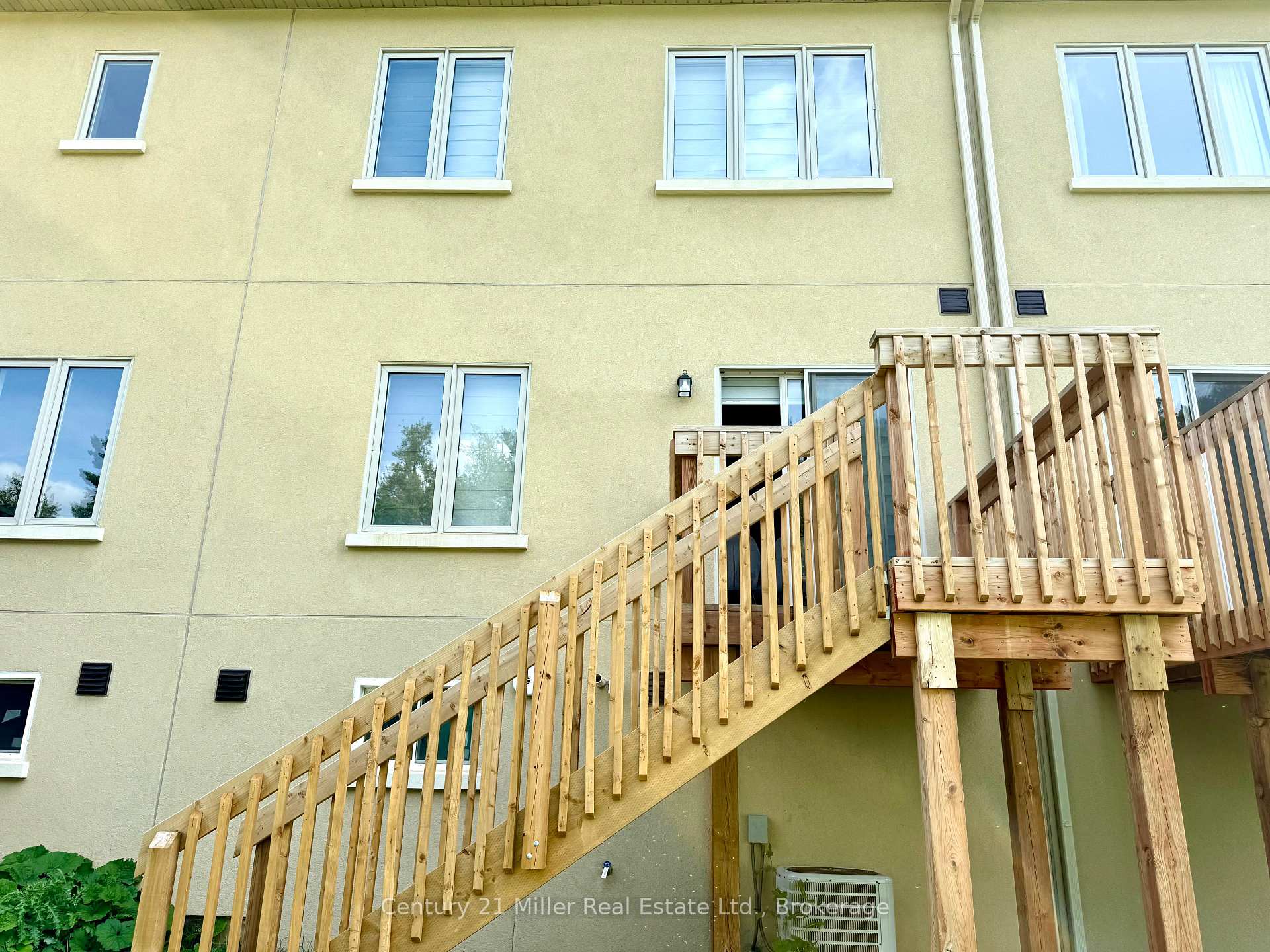 Photo 26 of Unit 70, 305 Garner Road West, Hamilton, Ancaster — HOMEH