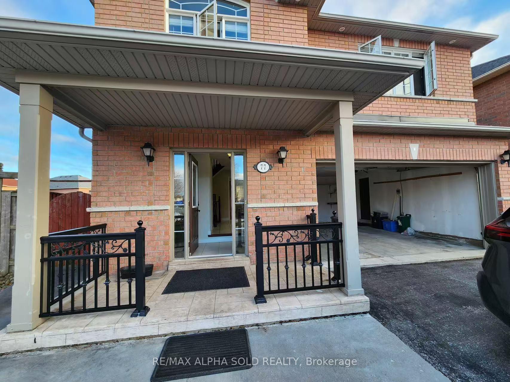 Photo 2 of 77 Westchester Crescent, Markham, Berczy — HOMEH