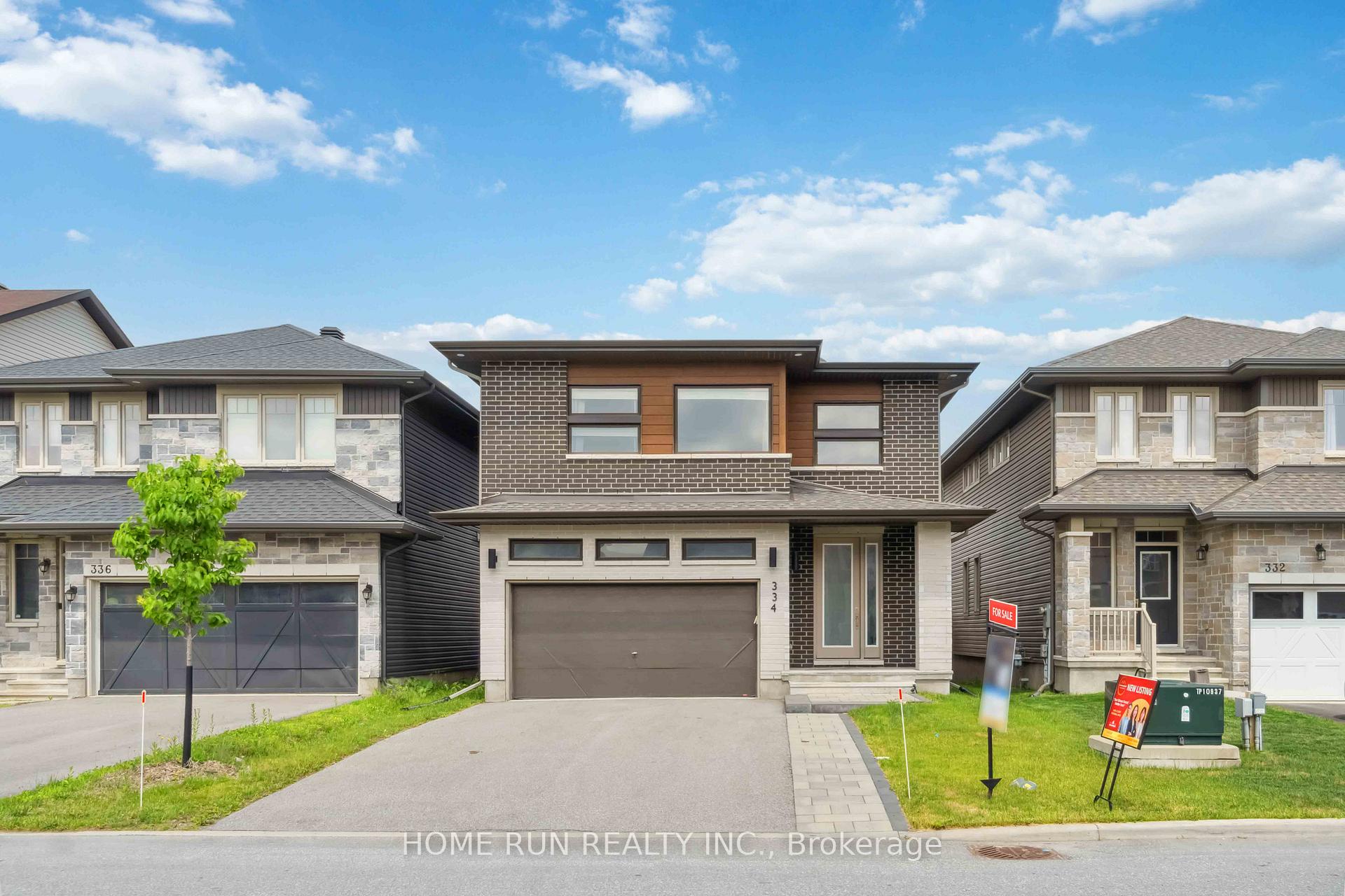 Front of 334 Haliburton Heights