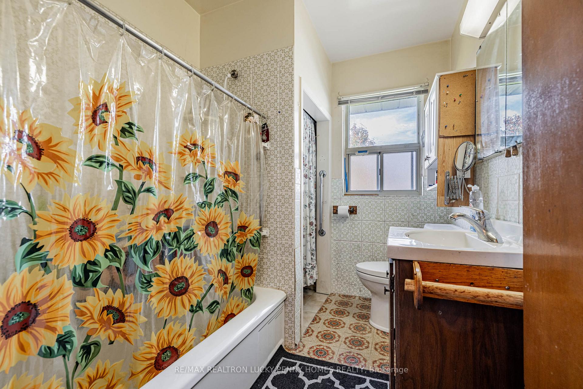 Photo 12 of 10 Abercorn Road, Markham, Bullock — HOMEH