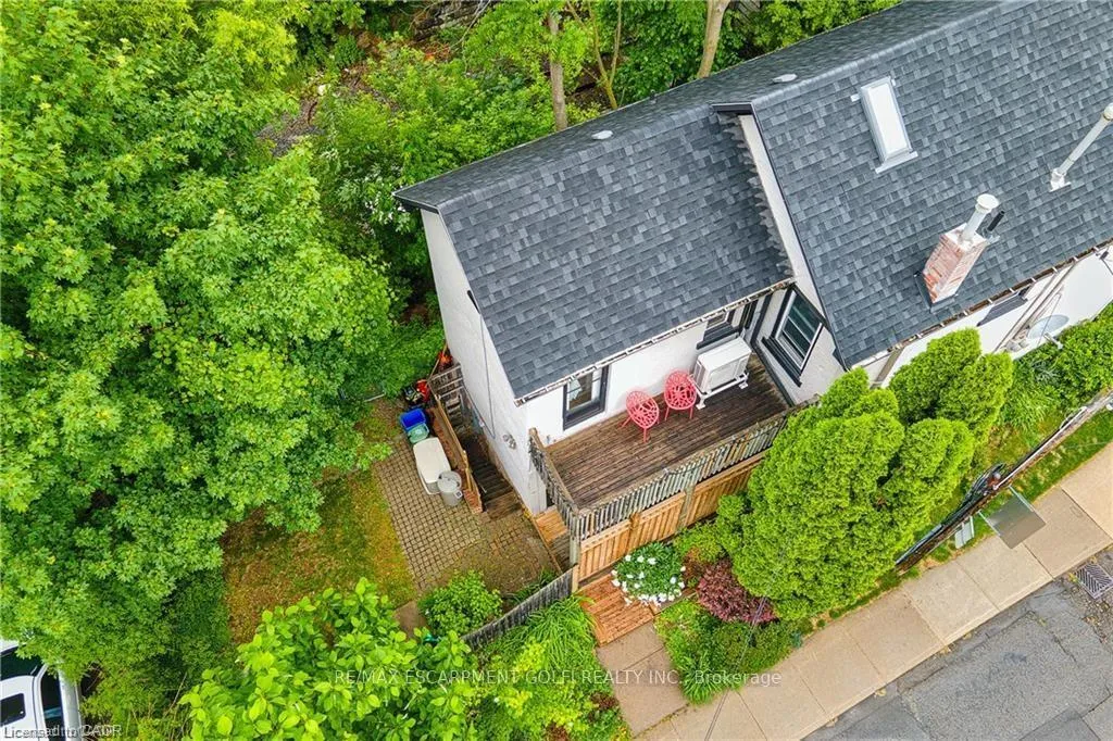 Photo 22 of 118 Queen Street S, Hamilton, Kirkendall — HOMEH