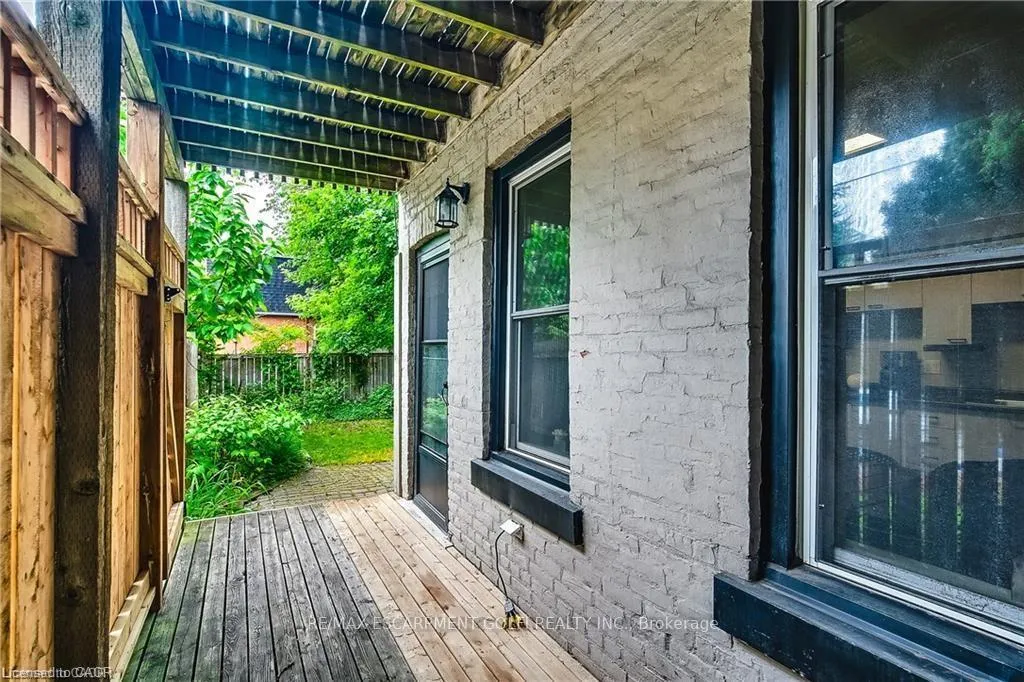 Photo 24 of 118 Queen Street S, Hamilton, Kirkendall — HOMEH