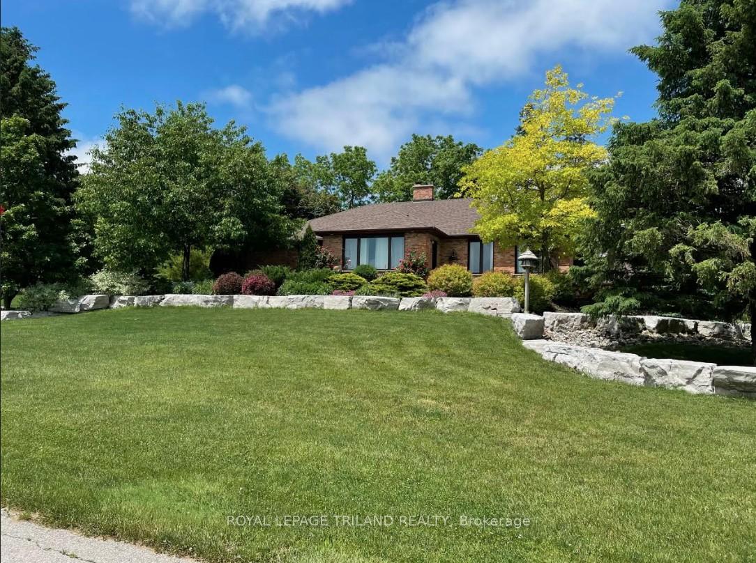 Photo 1 of 22604 Vanneck Road, Middlesex Centre, Ilderton — HOMEH