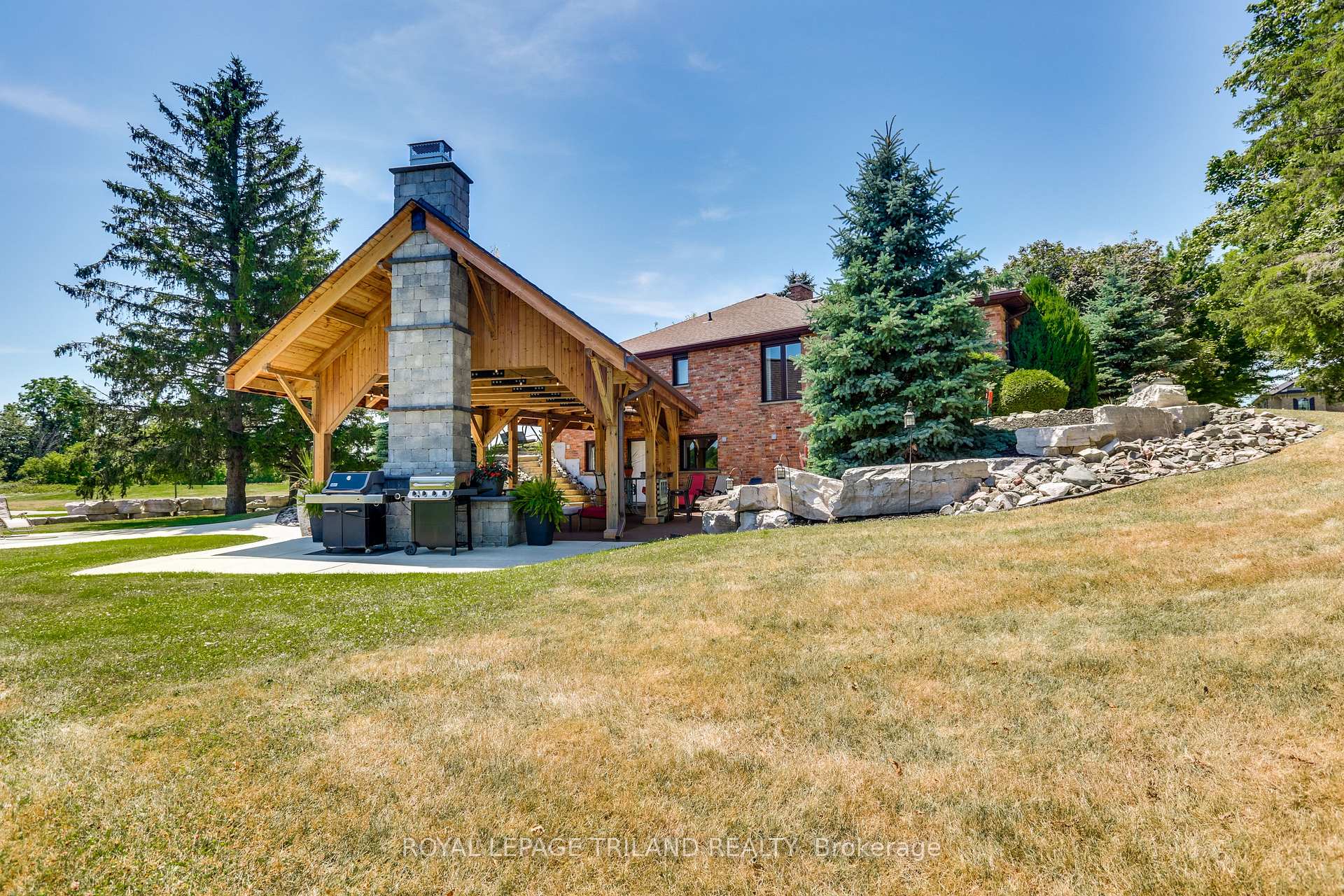 Photo 9 of 22604 Vanneck Road, Middlesex Centre, Ilderton — HOMEH