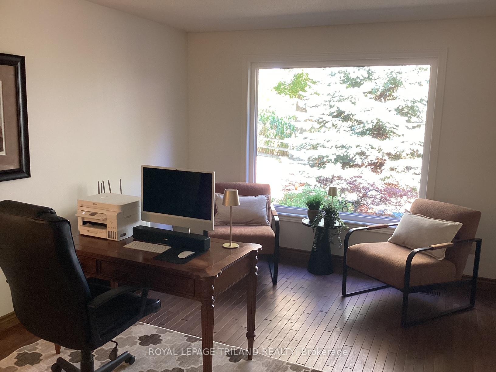 Photo 13 of 22604 Vanneck Road, Middlesex Centre, Ilderton — HOMEH