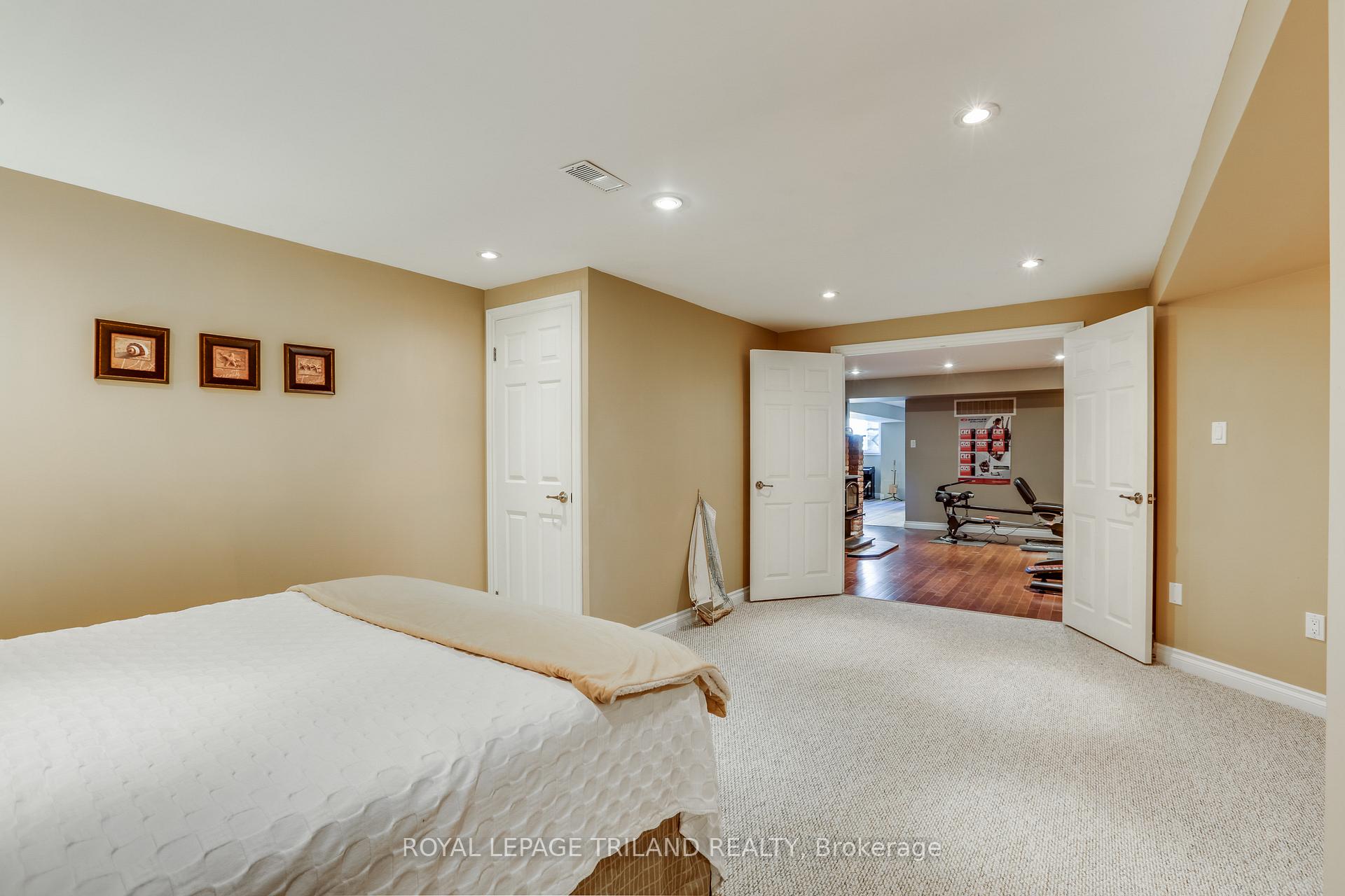 Photo 28 of 22604 Vanneck Road, Middlesex Centre, Ilderton — HOMEH