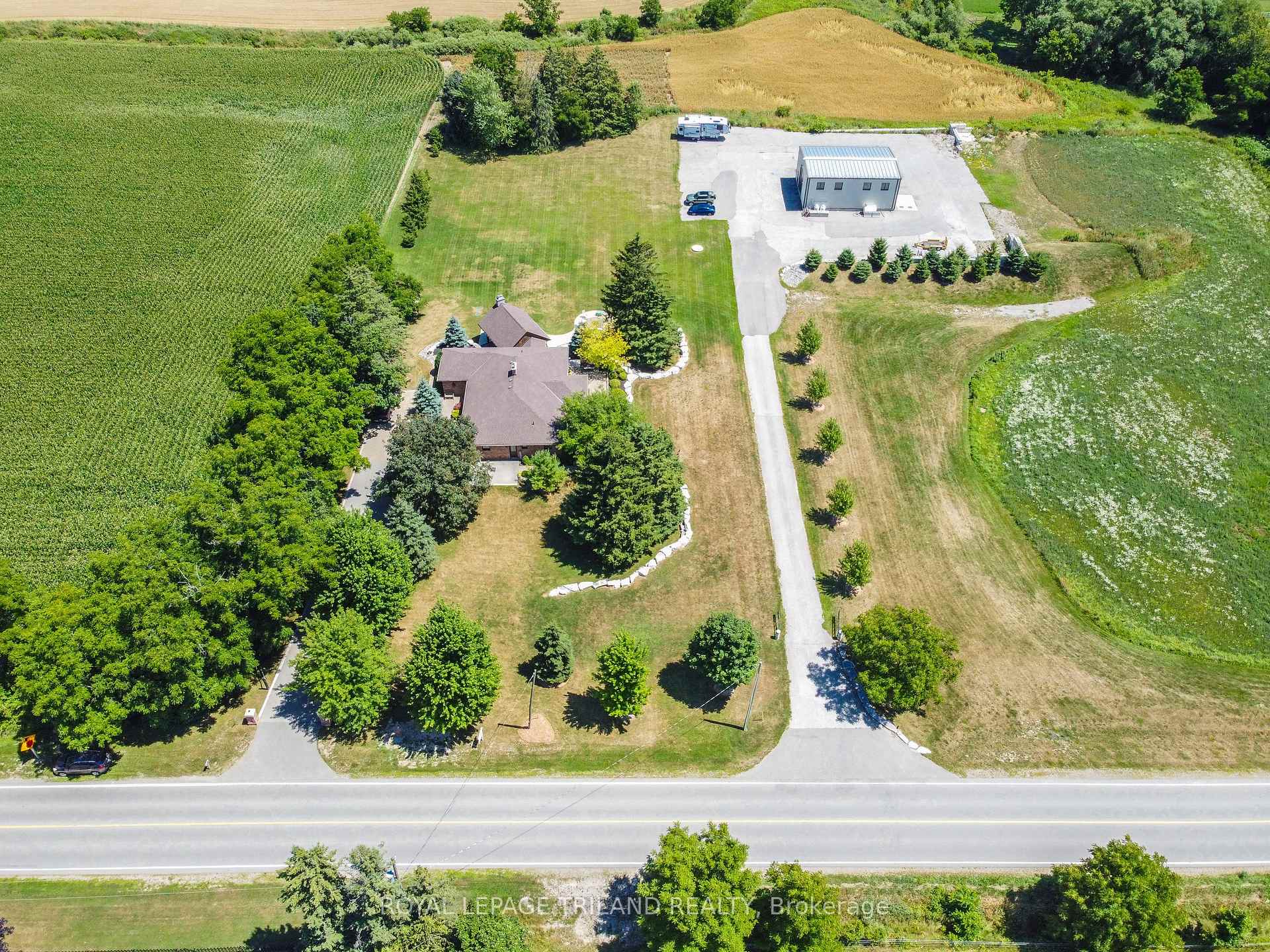 Photo 41 of 22604 Vanneck Road, Middlesex Centre, Ilderton — HOMEH