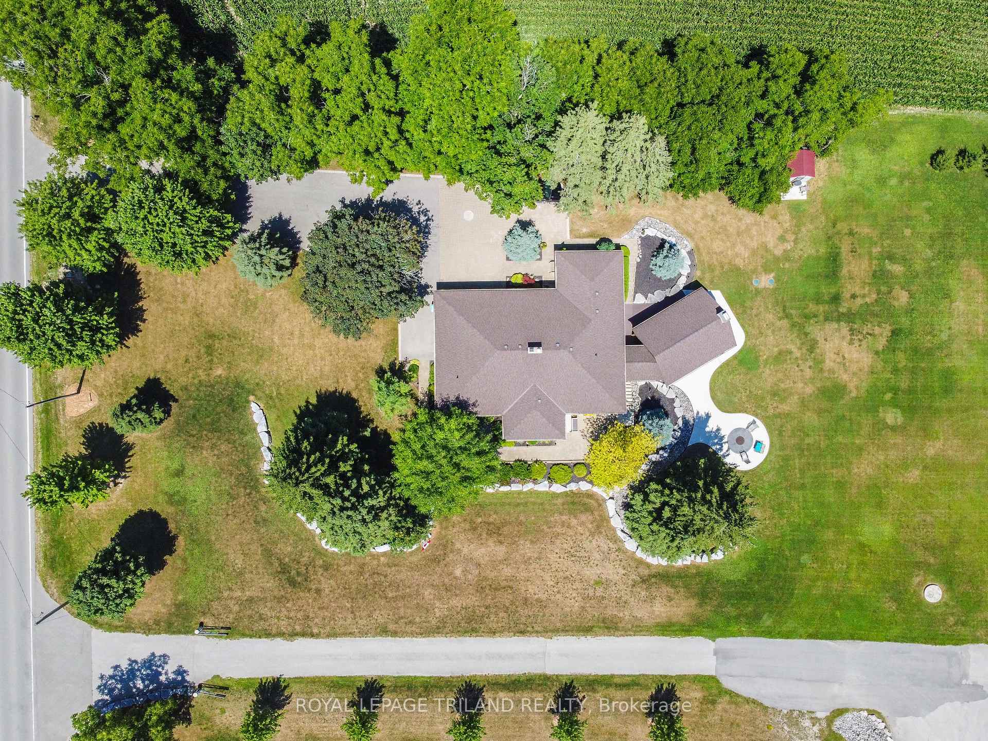 Photo 43 of 22604 Vanneck Road, Middlesex Centre, Ilderton — HOMEH