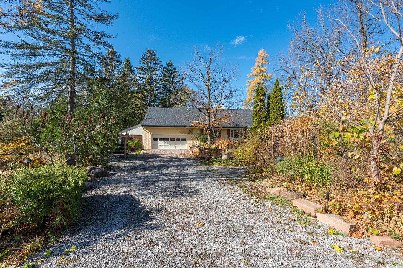 Photo 4 of 17 Rouge River Circle, Markham, Box Grove — HOMEH