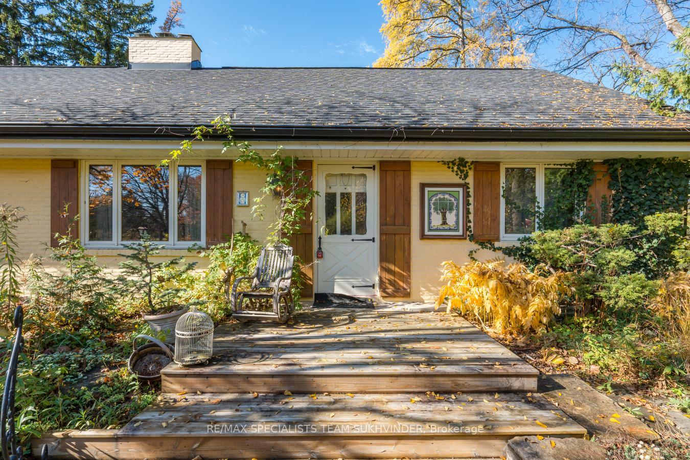 Photo 6 of 17 Rouge River Circle, Markham, Box Grove — HOMEH