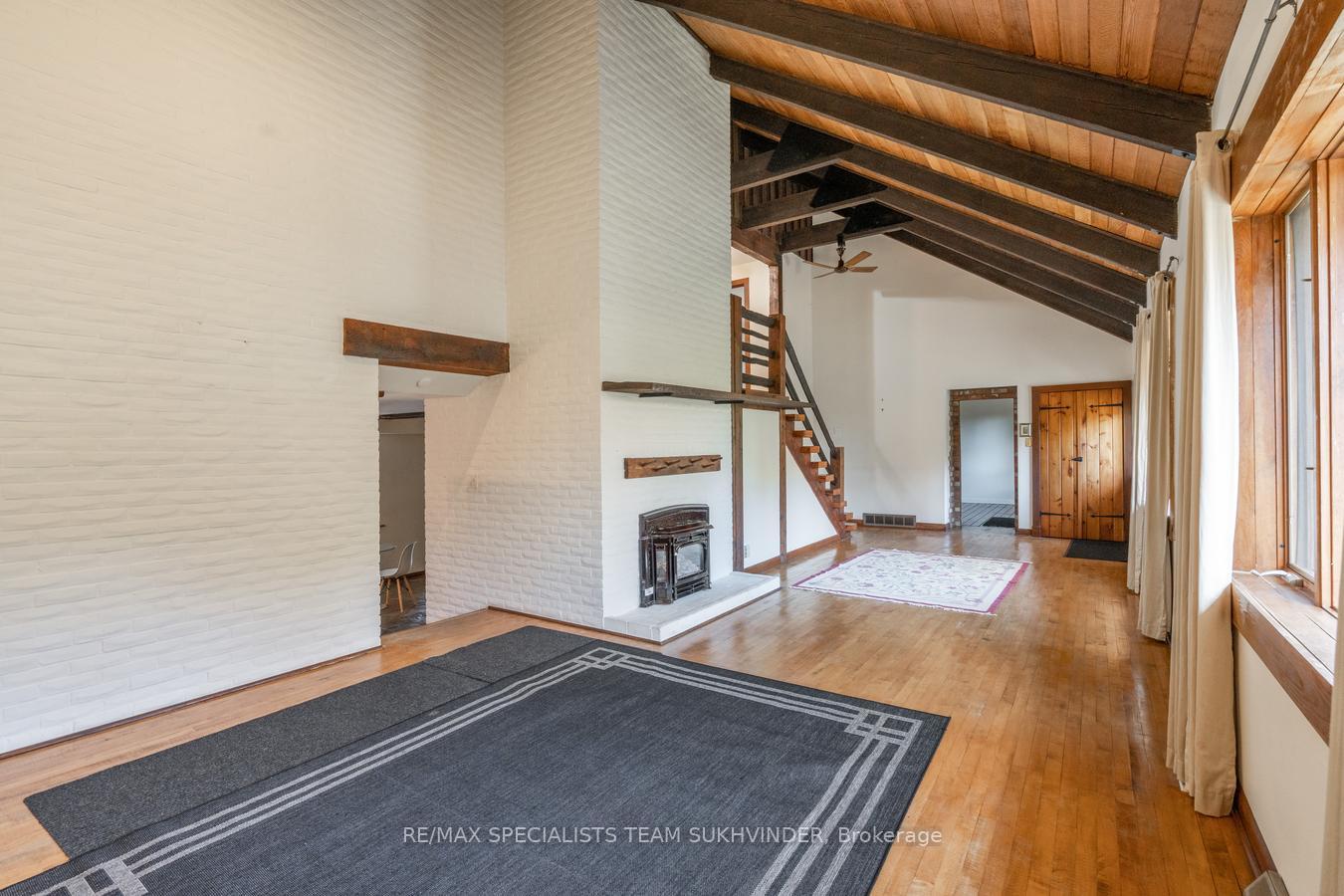 Photo 9 of 17 Rouge River Circle, Markham, Box Grove — HOMEH