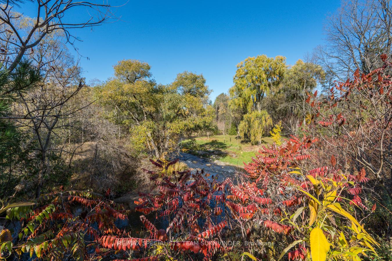Photo 40 of 17 Rouge River Circle, Markham, Box Grove — HOMEH