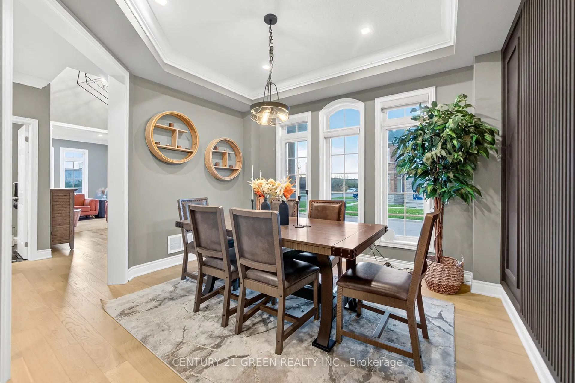 Photo 8 of 929 Transom Crescent, Milton, Willmott — HOMEH
