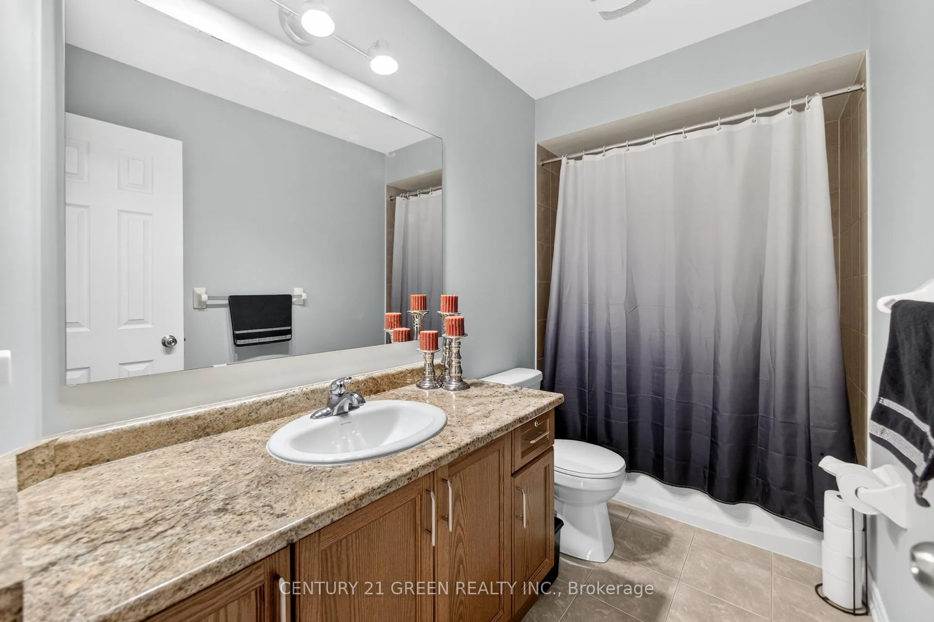 Photo 31 of 929 Transom Crescent, Milton, Willmott — HOMEH