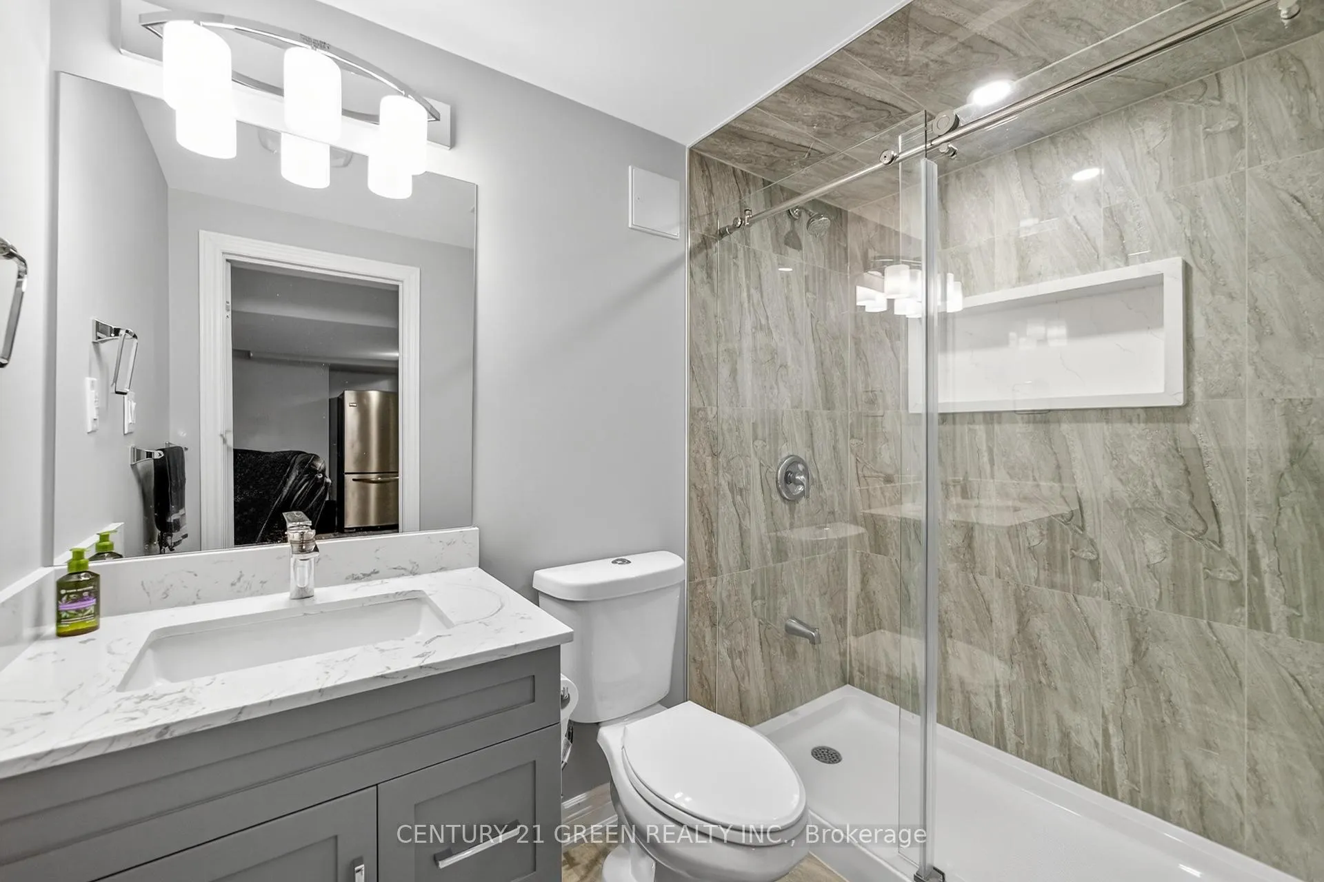 Photo 37 of 929 Transom Crescent, Milton, Willmott — HOMEH