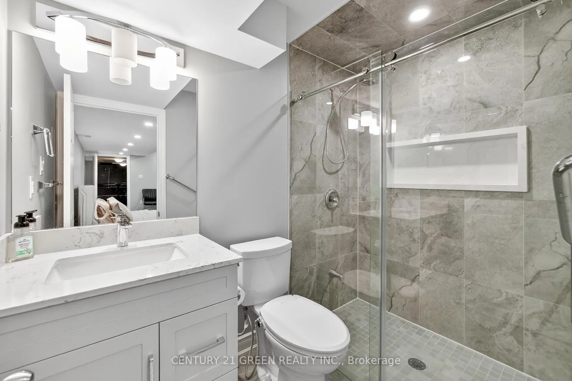 Photo 40 of 929 Transom Crescent, Milton, Willmott — HOMEH