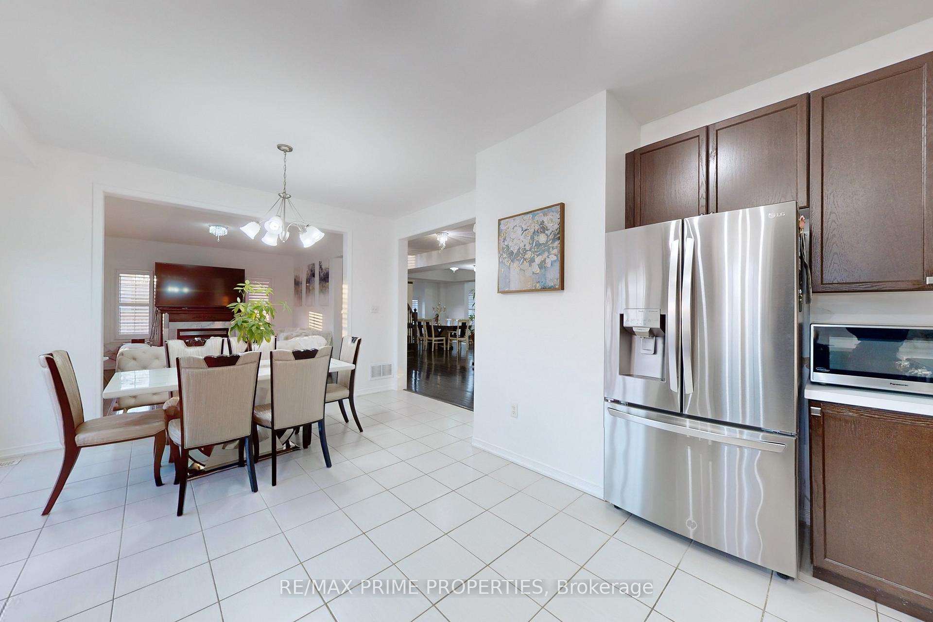 Photo 12 of 1435 Kellough Street, Innisfil, Alcona — HOMEH