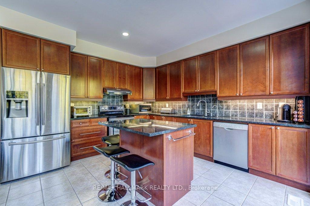 Photo 15 of 79 Storybook Crescent, Markham, Wismer — HOMEH