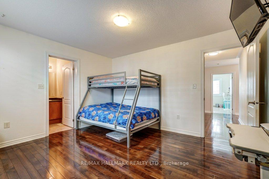 Photo 28 of 79 Storybook Crescent, Markham, Wismer — HOMEH