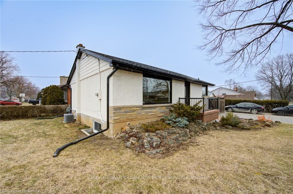 Photo 2 of Unit Upper, 94 Gailmont Drive, Hamilton, Corman — HOMEH