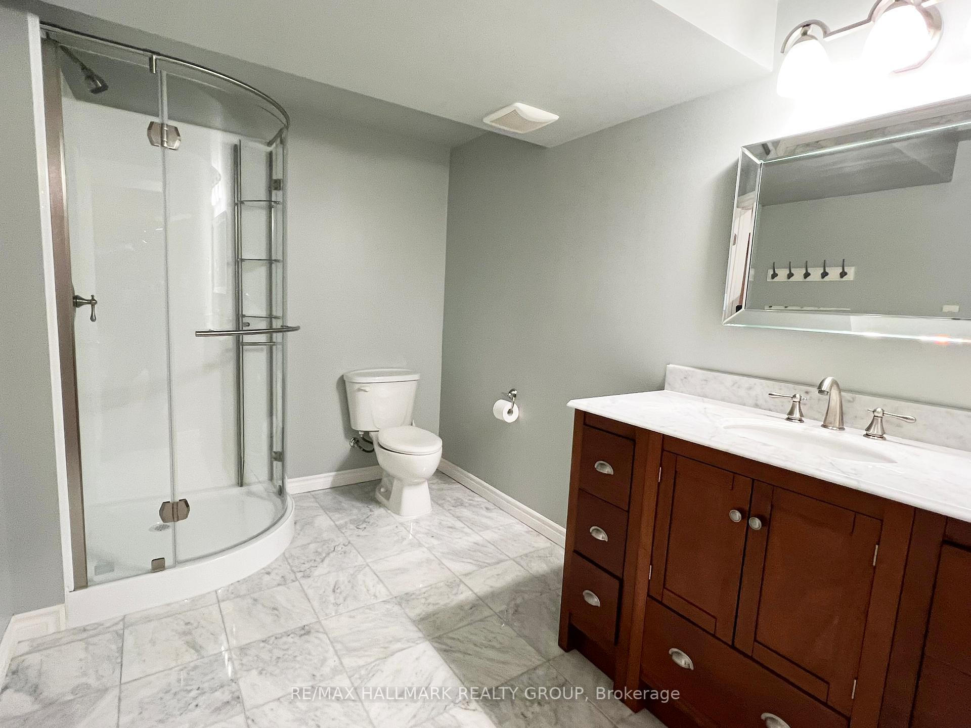 Photo 17 of 325 Edgemoore Crescent, Ottawa, Kanata - Morgan's Grant/South March — HOMEH
