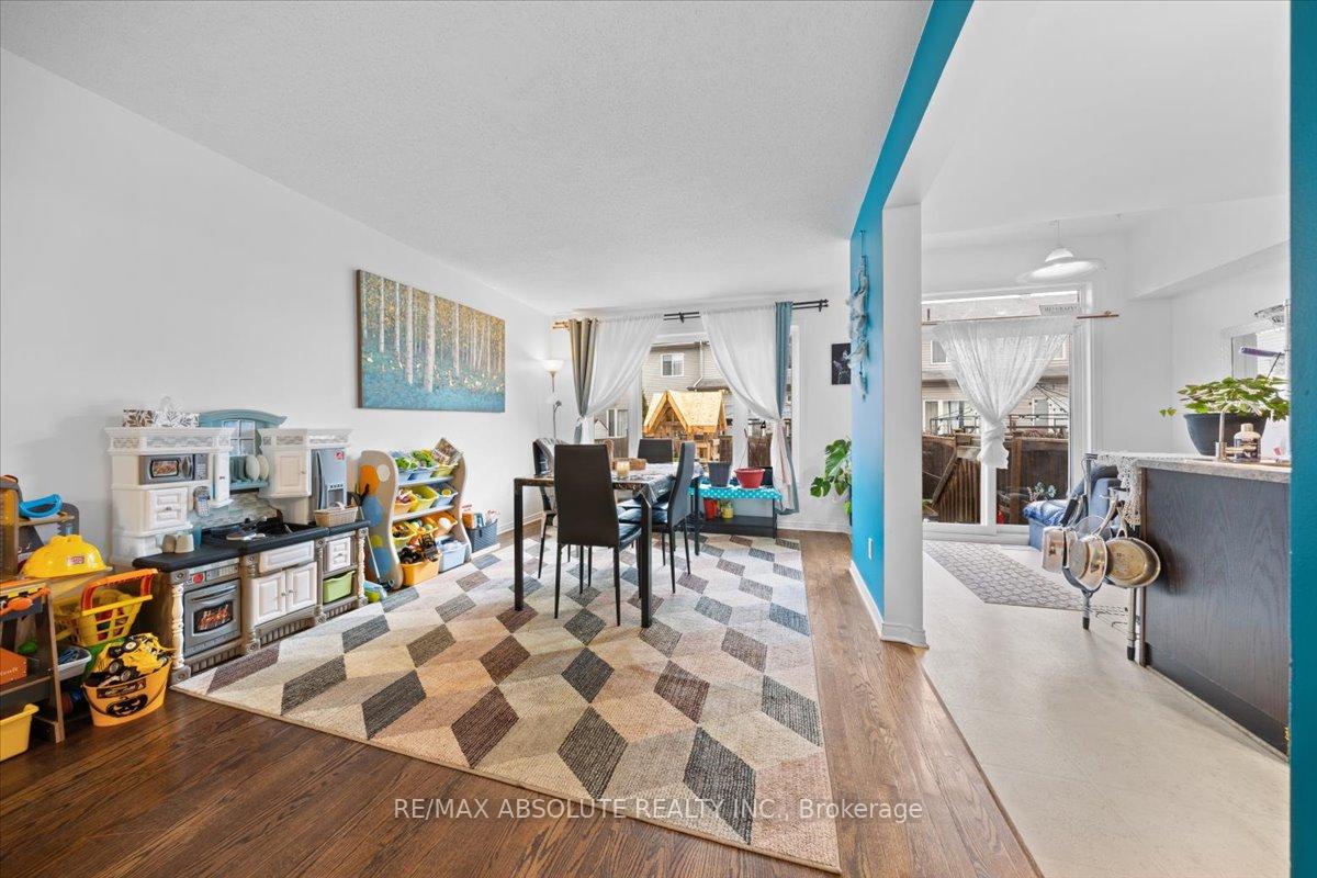 Photo 5 of 344 Amici Terrace, Ottawa, Kanata - Emerald Meadows/Trailwest — HOMEH