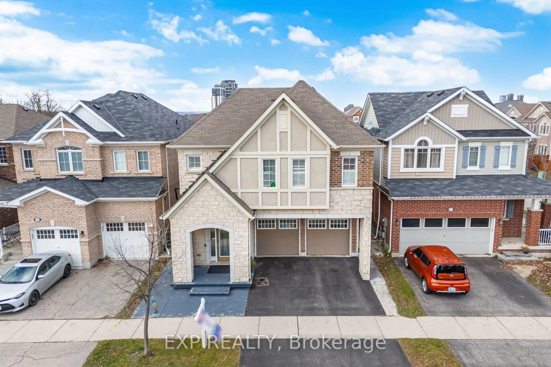 Photo 2 of 573 Langholm Street, Milton, Coates — HOMEH