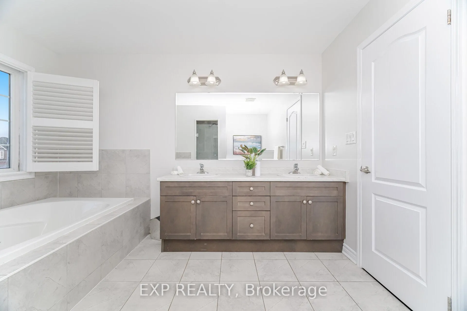Photo 27 of 573 Langholm Street, Milton, Coates — HOMEH