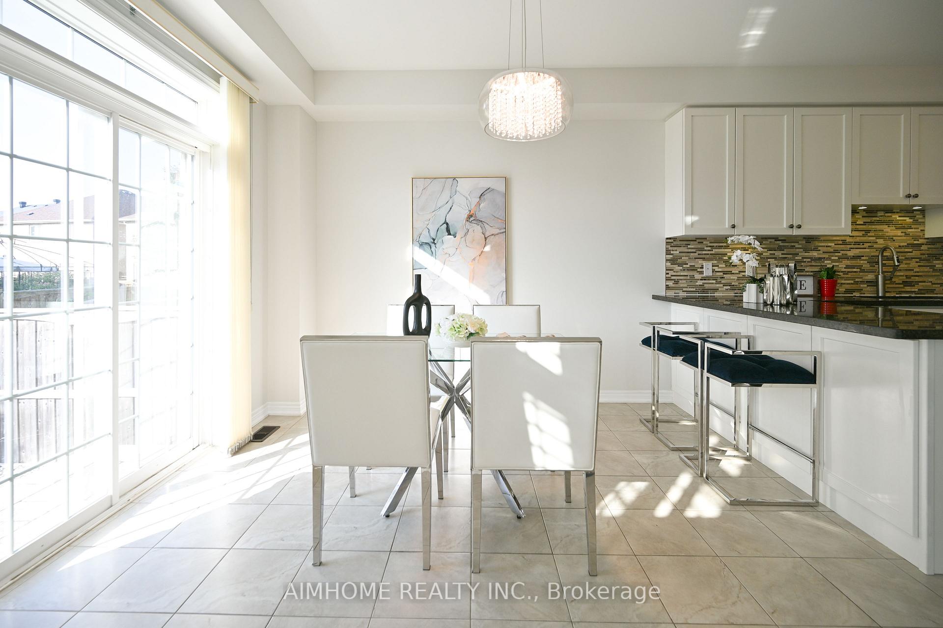 Photo 14 of 116 Landsdown Crescent, Markham, Wismer — HOMEH