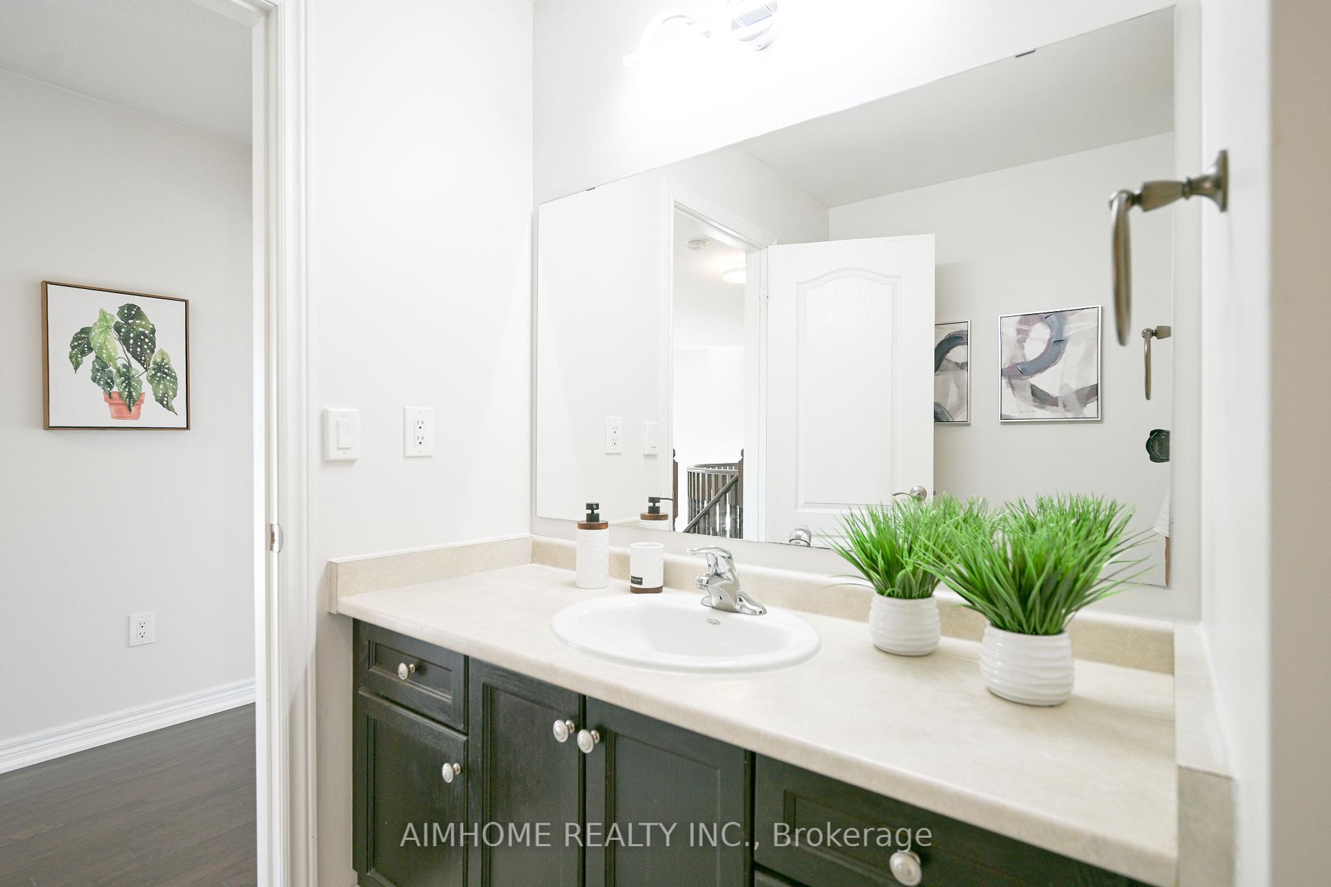 Photo 32 of 116 Landsdown Crescent, Markham, Wismer — HOMEH
