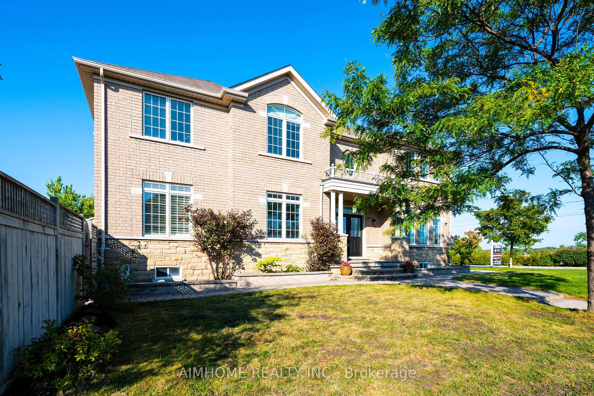 Photo 40 of 116 Landsdown Crescent, Markham, Wismer — HOMEH