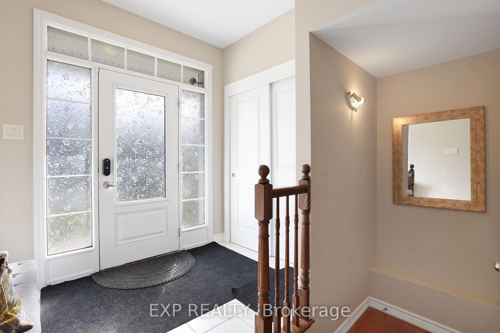 Photo 5 of 111 Westover Crescent, Ottawa, Kanata - Kanata Lakes/Heritage Hills — HOMEH