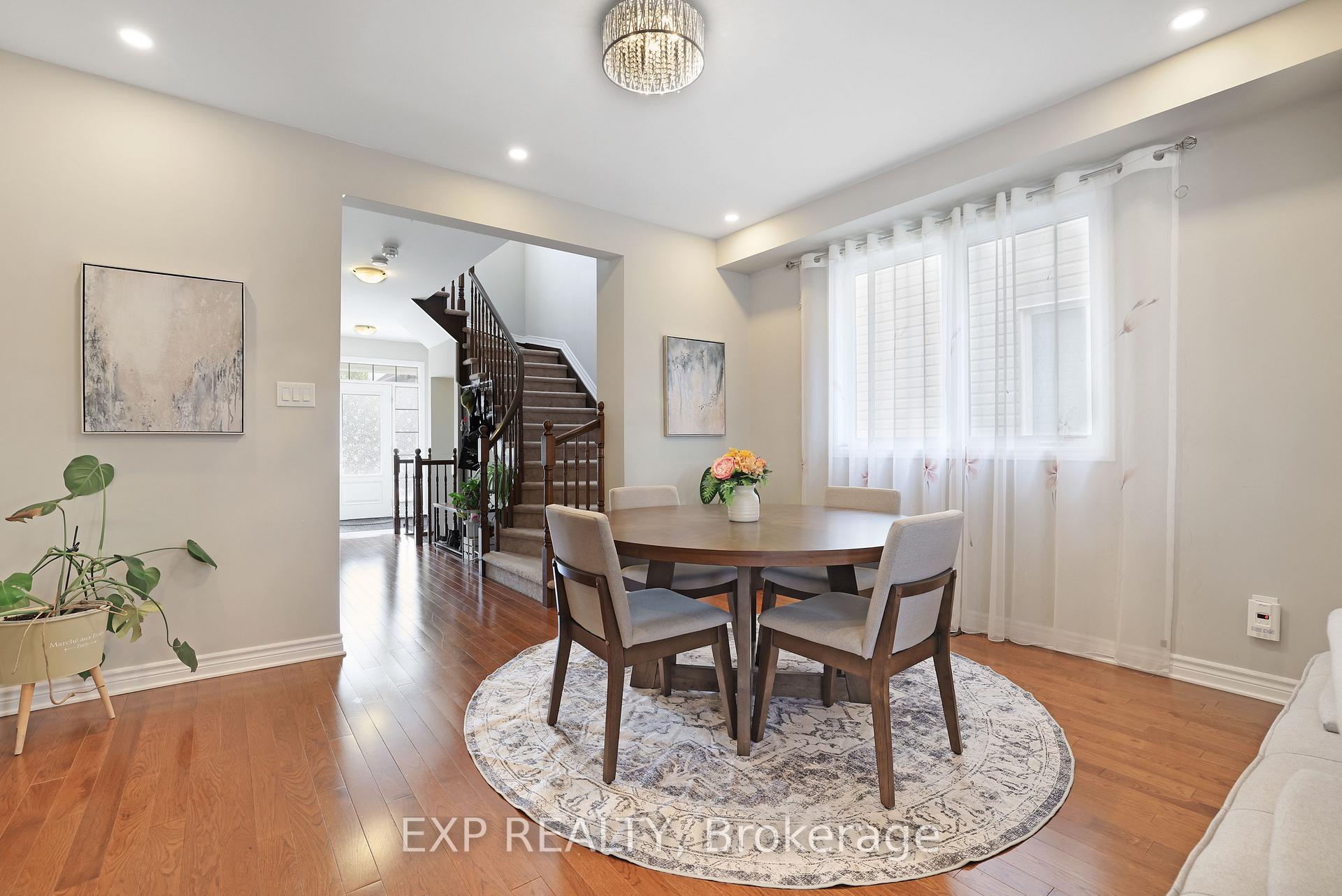 Photo 9 of 111 Westover Crescent, Ottawa, Kanata - Kanata Lakes/Heritage Hills — HOMEH