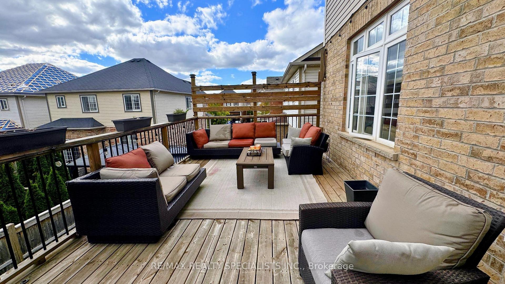Photo 11 of 571 Sanderson Crescent, Milton, Clarke — HOMEH