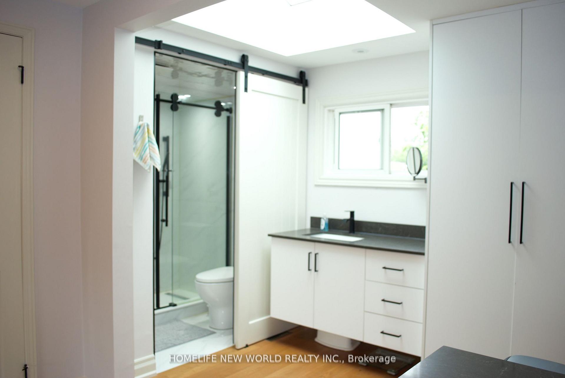 Photo 10 of 7 Jolyn Court, Markham, Bullock — HOMEH