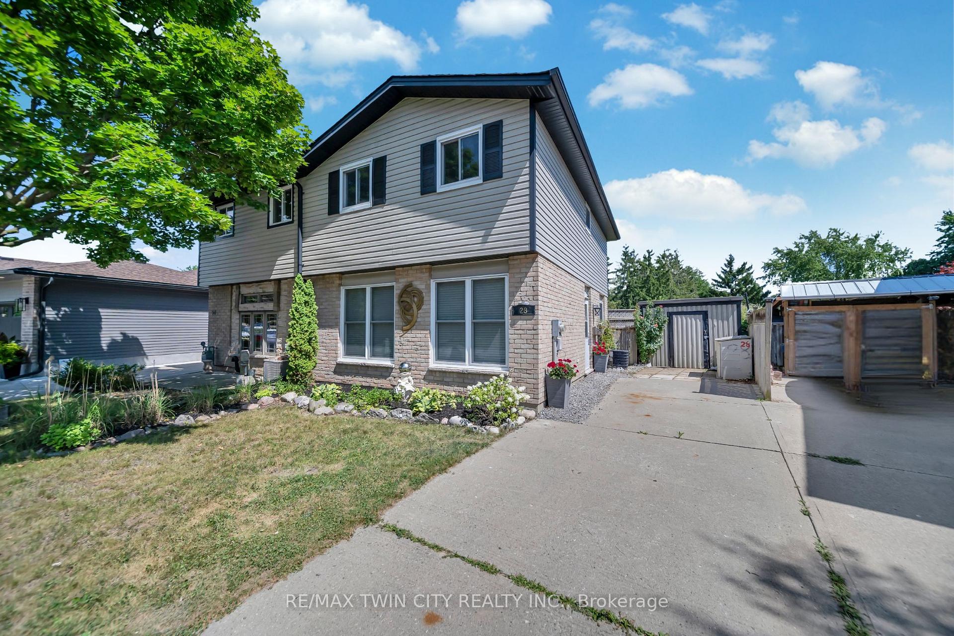Front of 28 Uxbridge Crescent