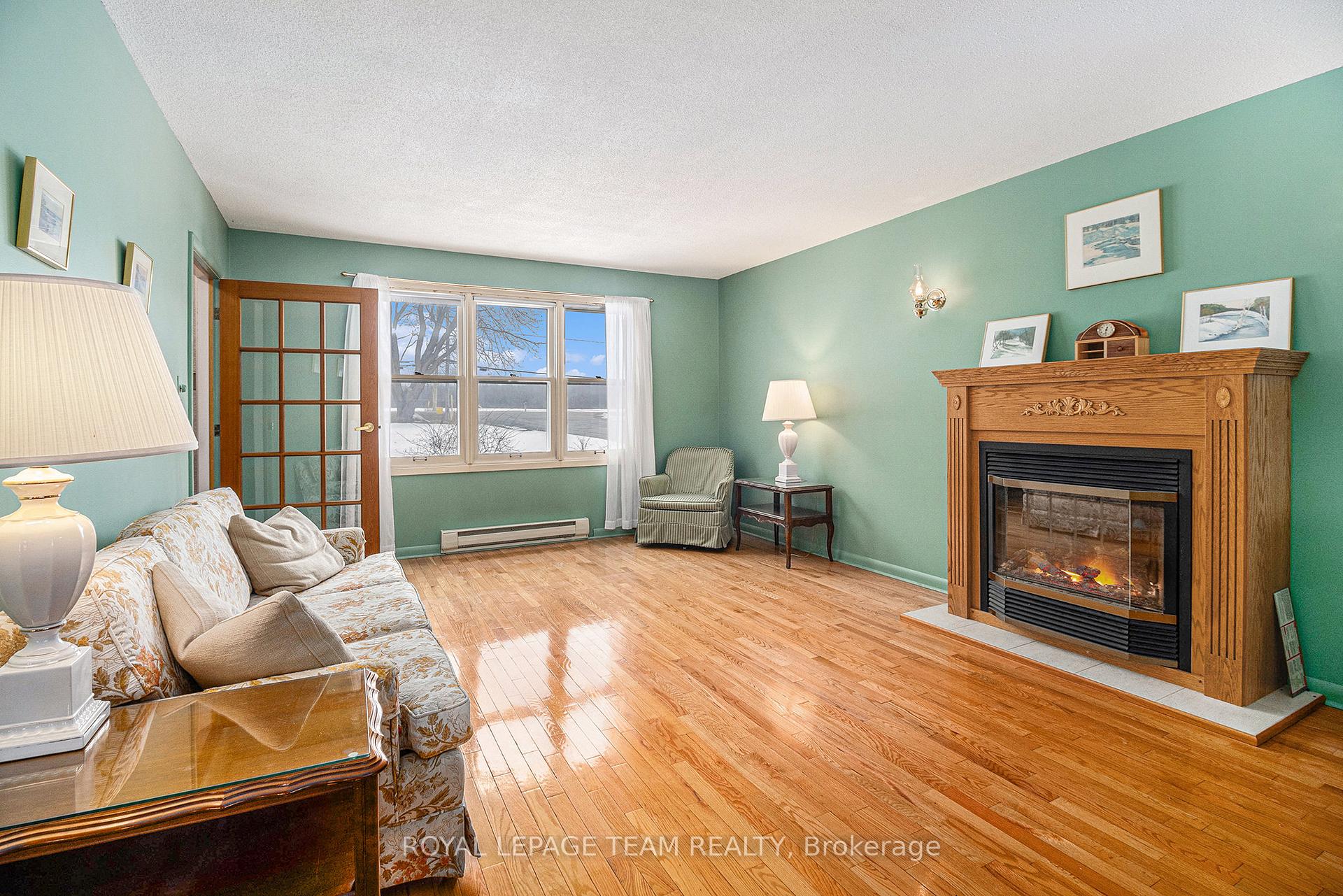 Photo 4 of 999 Heritage Drive, Montague, Montague Twp — HOMEH