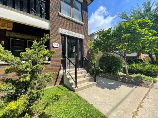 Photo 2 of Unit 5, 991 Main Street E, Hamilton, Crown Point — HOMEH