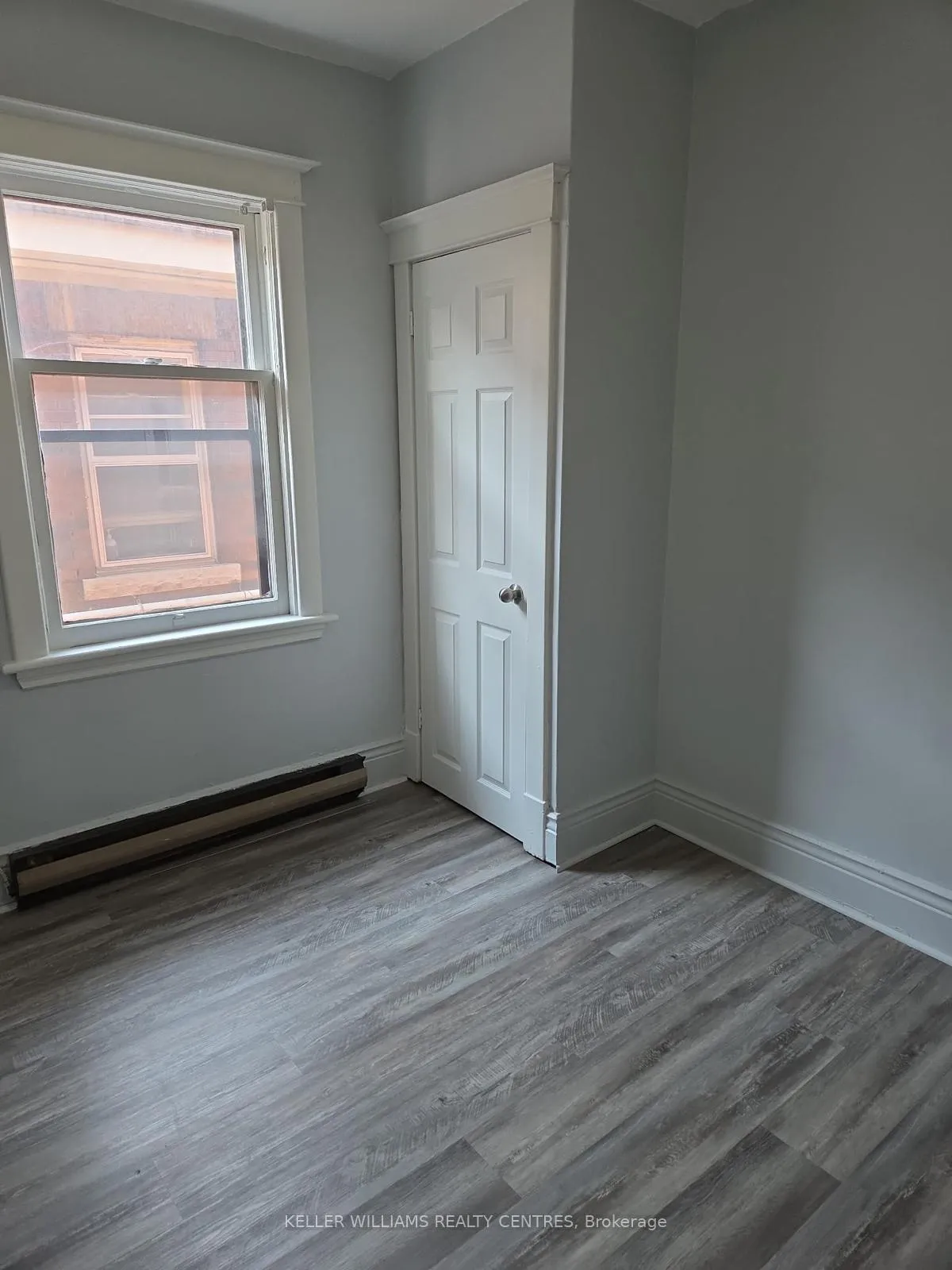Photo 9 of Unit 5, 991 Main Street E, Hamilton, Crown Point — HOMEH