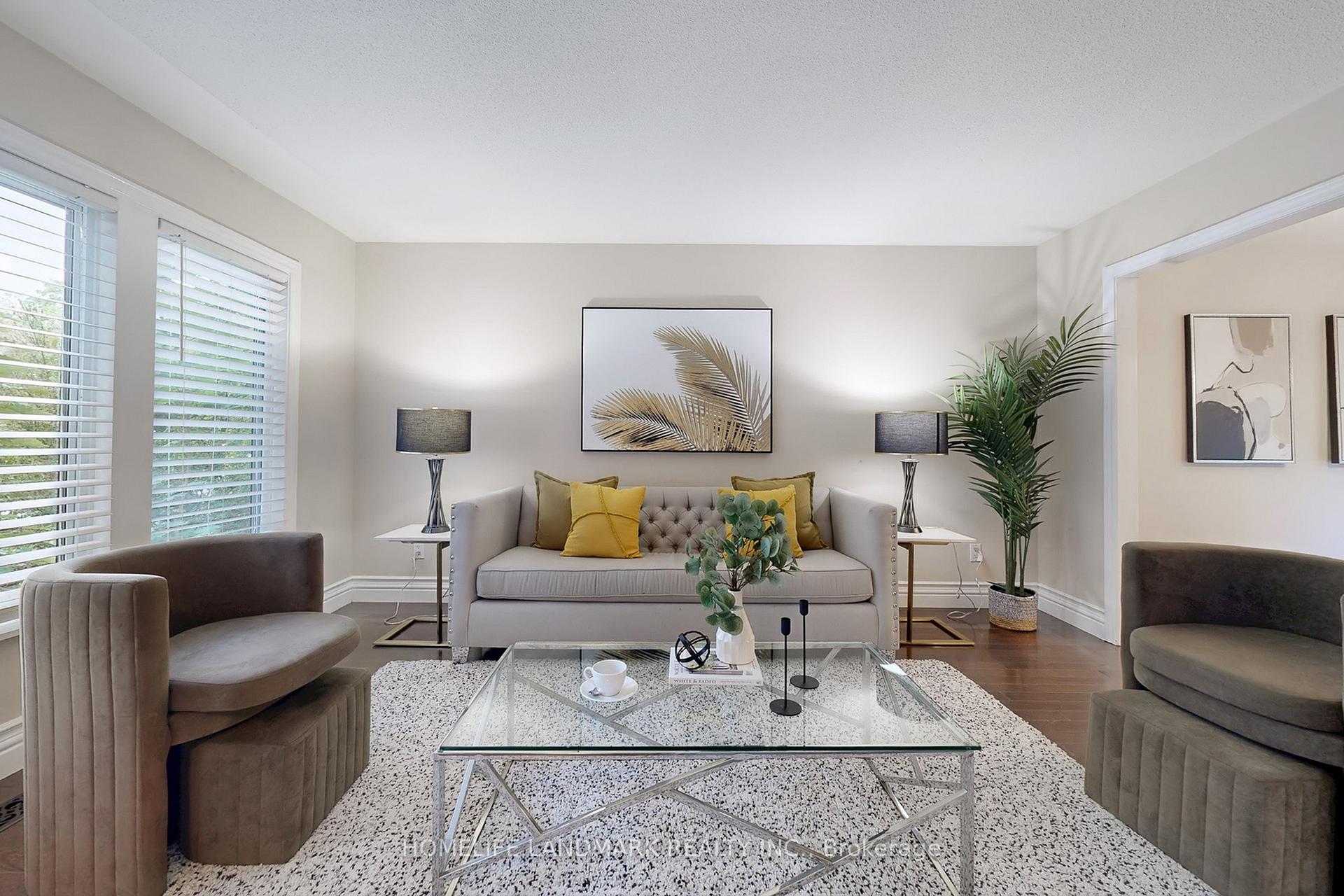 Photo 3 of 86 Weeping Willow Lane, Markham, Royal Orchard — HOMEH