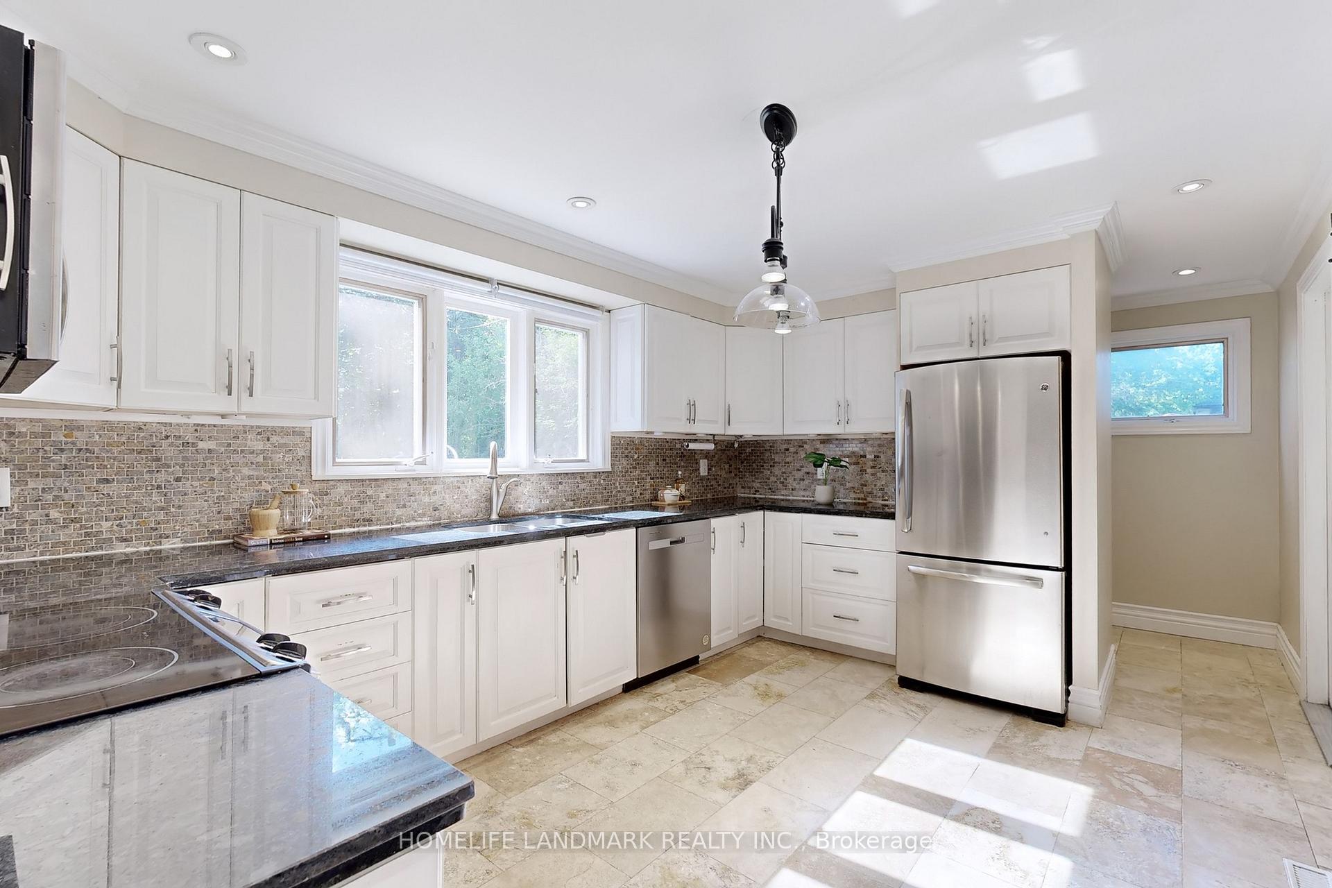 Photo 11 of 86 Weeping Willow Lane, Markham, Royal Orchard — HOMEH