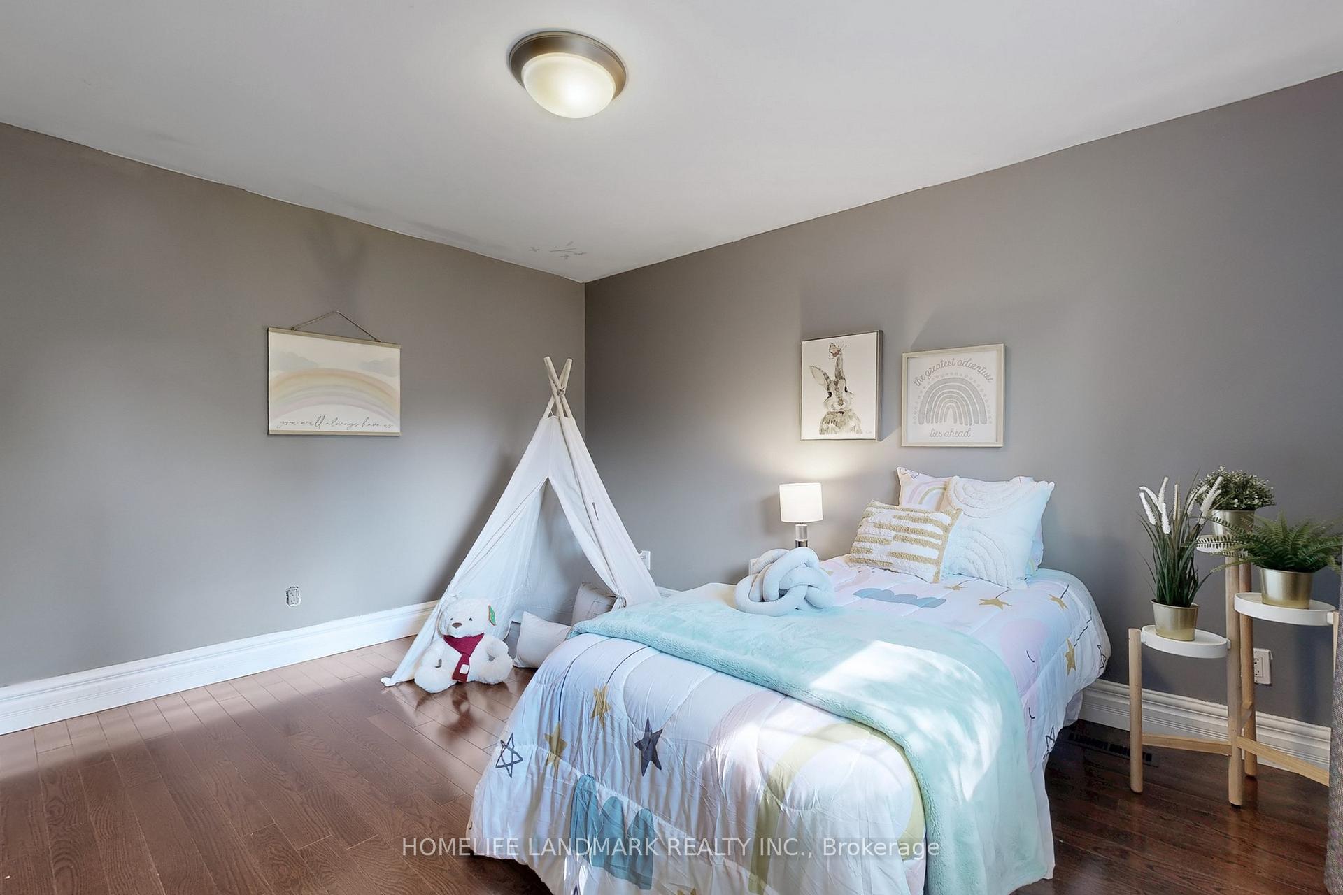 Photo 42 of 86 Weeping Willow Lane, Markham, Royal Orchard — HOMEH